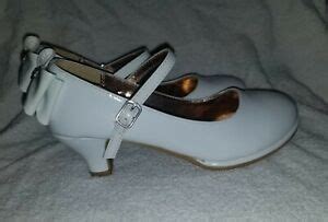 Tasha 922e White Pantent Size 4 Bluebell Shoes, Eight Eighteen。